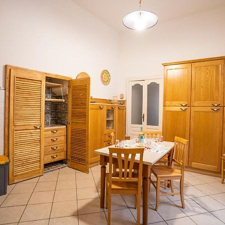 La Casina Nel Centro Apartment Tropea Luaran gambar