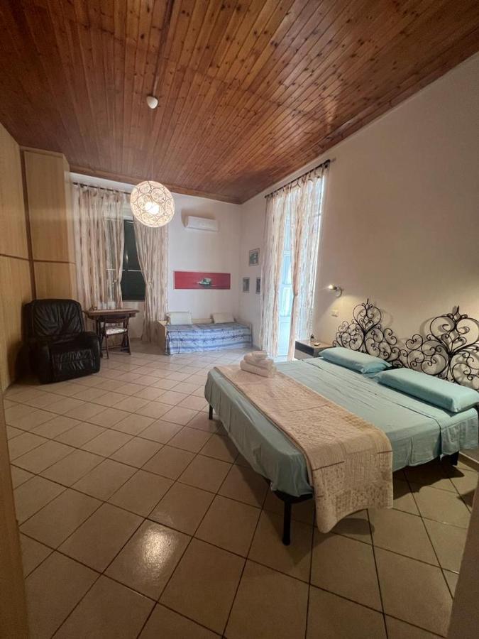 La Casina Nel Centro Apartment Tropea Luaran gambar